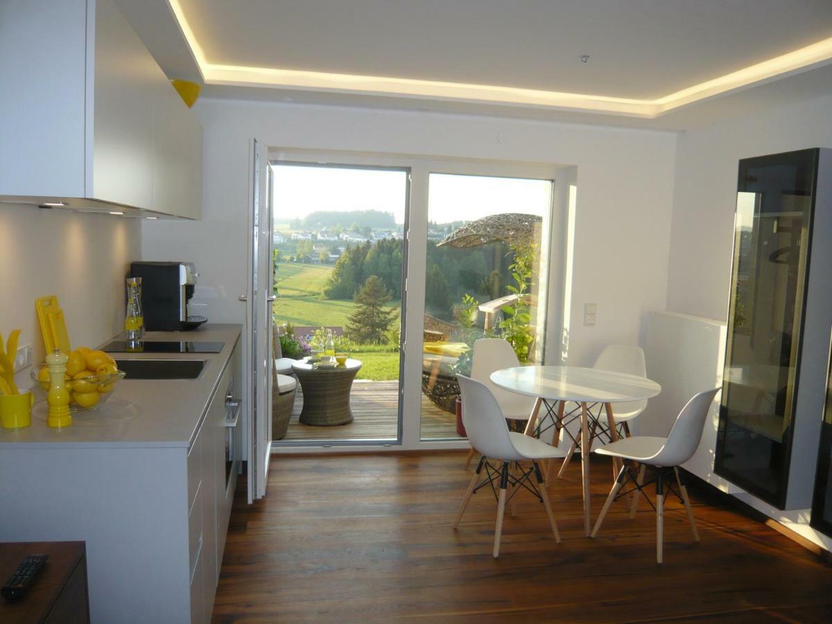 Haus Am Weinberg II Leilighet Seekirchen am Wallersee Eksteriør bilde